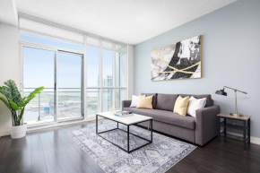 Lovely Condo by Rogers Centre